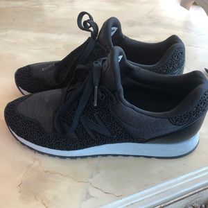 Women’s New Balance shoes